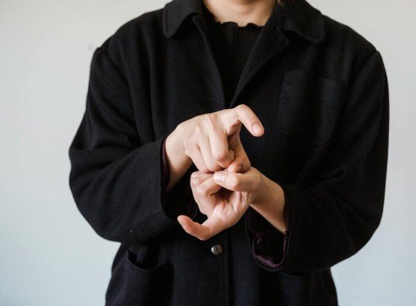 Essential Sign Language Words Everyone Should Know